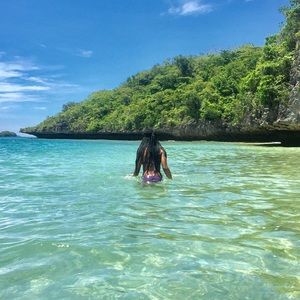 Meet your Posher, Alexia